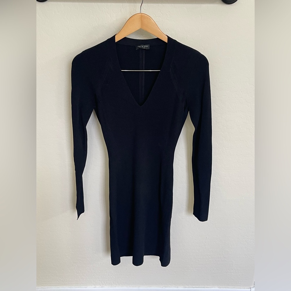 rag & bone Women’s Black Galina V-neck Ribbed Long Sleeve Dress w/ Back Cutout